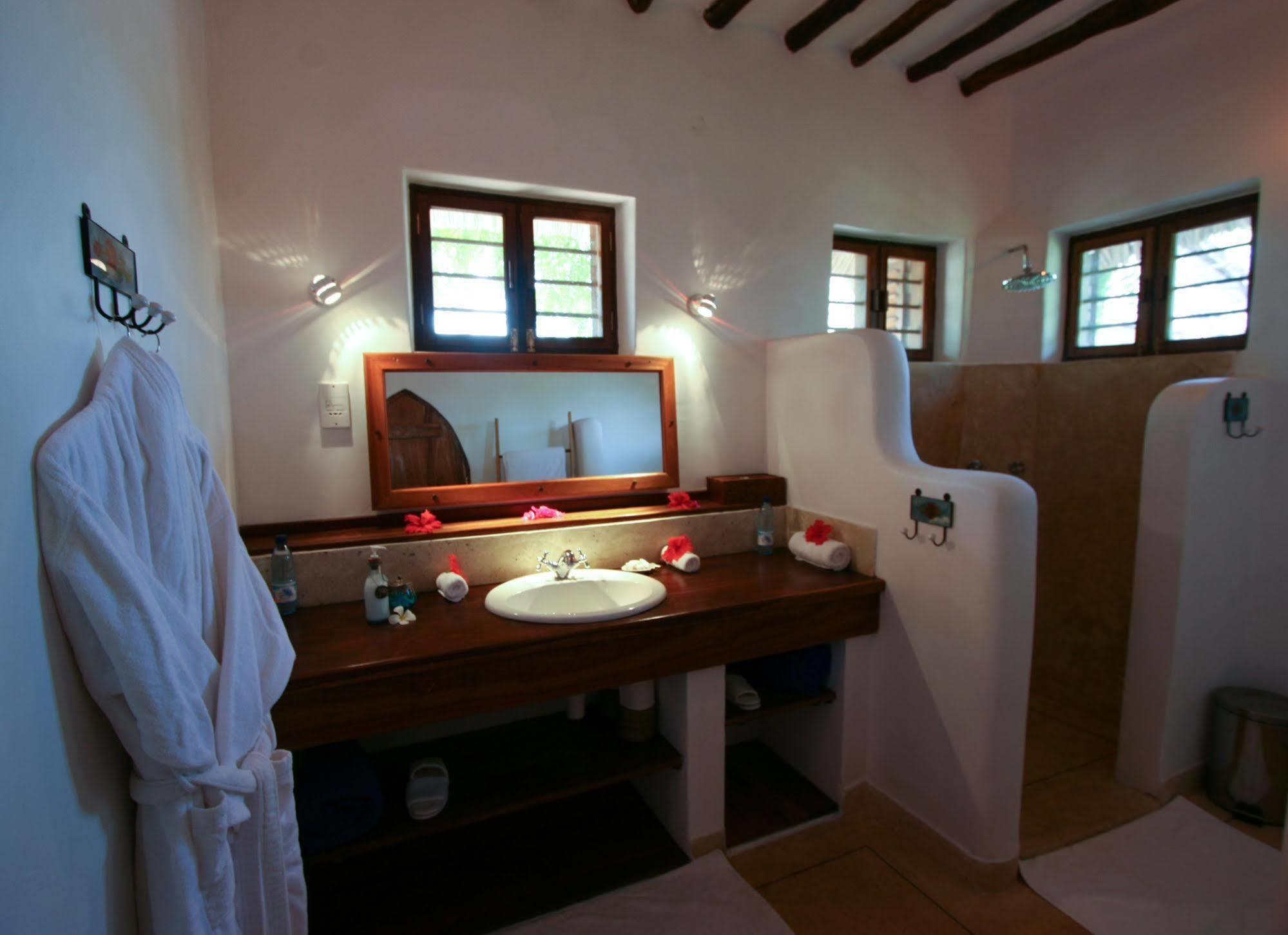 House Hotel 3*